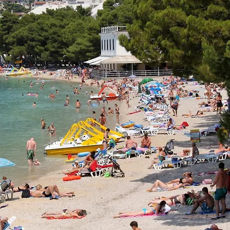 Apartament With A Parking Space - 6844 Makarska