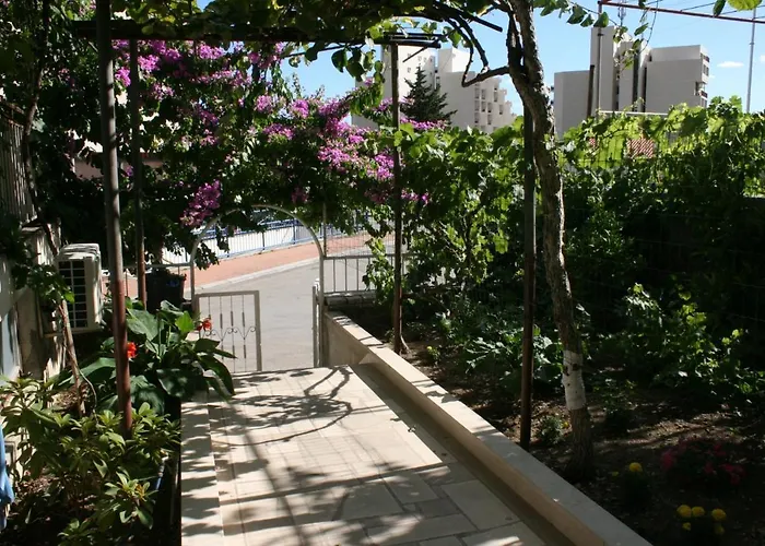 With A Parking Space - 6844 * Makarska