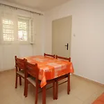 With A Parking Space - 6844 Apartment Makarska