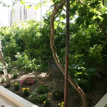 With A Parking Space - 6844 Apartamento Makarska