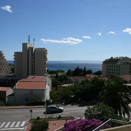 Lägenhet With A Parking Space - 6844 Makarska