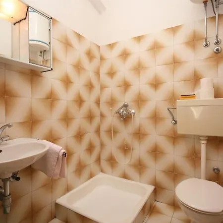 With A Parking Space - 6844 Apartamento