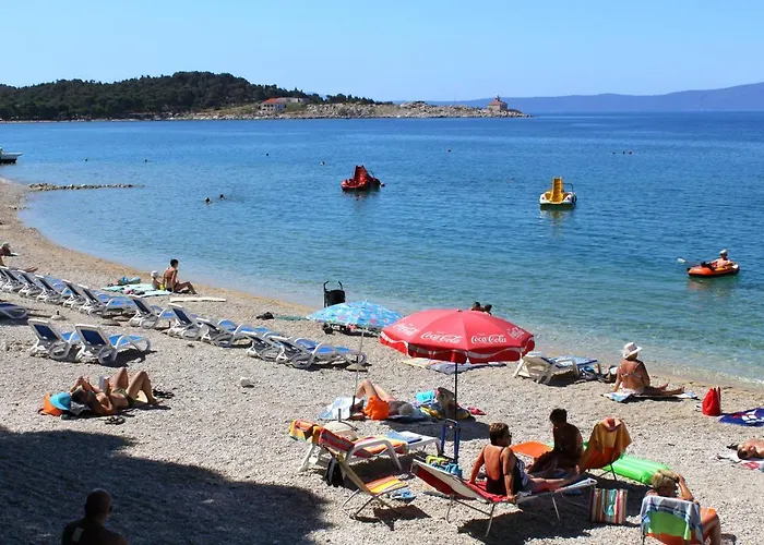 Apartment With A Parking Space - 6844 Makarska