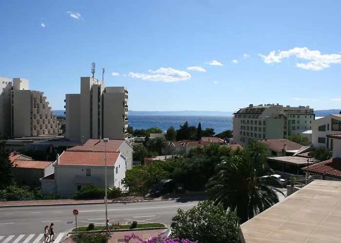 With A Parking Space - 6844 Apartment Makarska